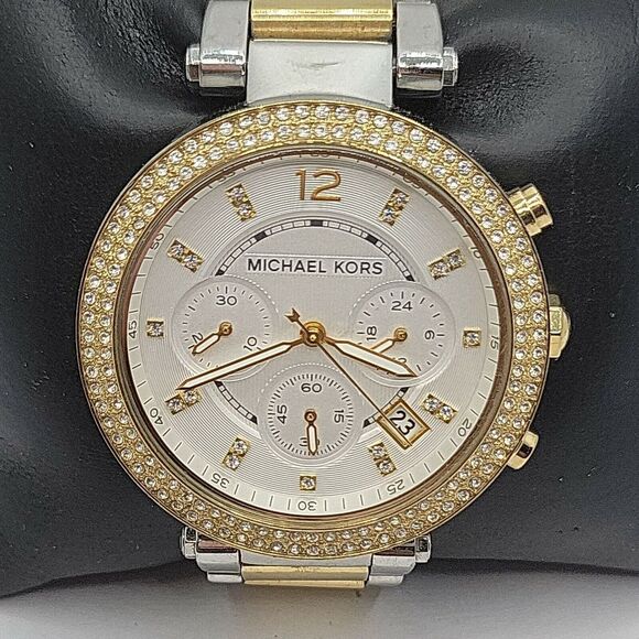 Michael Kors MK5626 Womens Stainless Steel Analog Silver Dial Quartz Watch BC769 - Picture 1 of 10